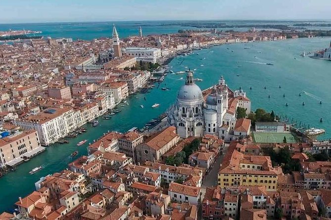 Shared Departure Transfer: Venice Hotels to Venice Train or Bus Station - Locations Covered: Venice Hotels, Santa Lucia Station, and Piazzale Roma