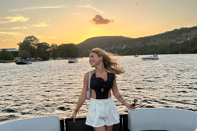 Shared Lake Austin Sunset Boat Cruise 2 hours Single tickets - Key Points