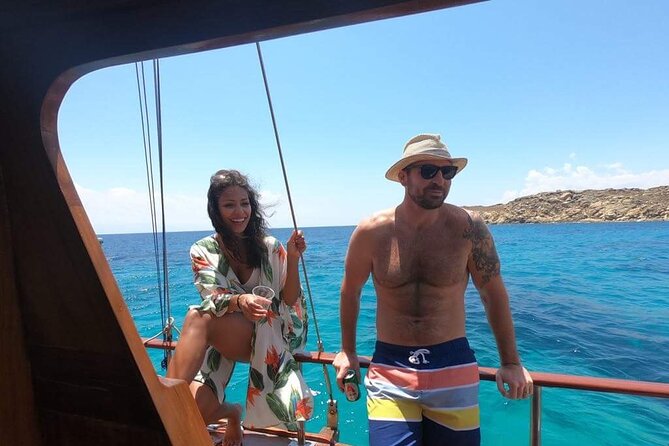 Shared Mykonos Sail Cruise to Delos and Rhenia Islands - Who Will Enjoy This Tour Most?