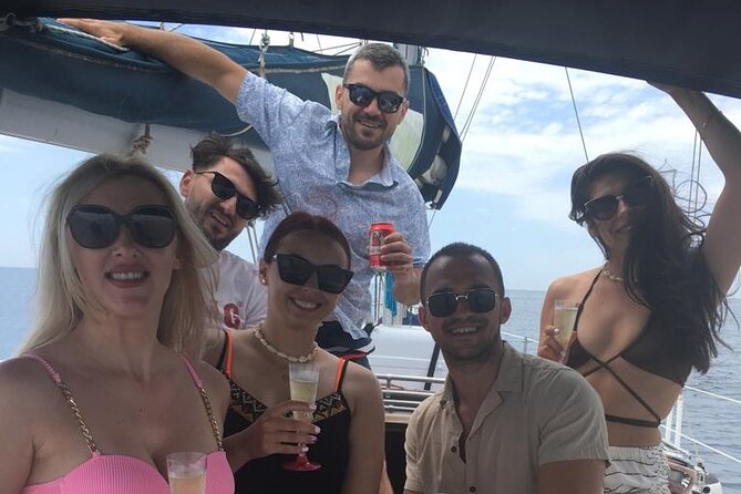 Shared Sailboat Experience Feel nature with dolphins - Discover the Shared Sailboat Experience with dolphins off Marbella