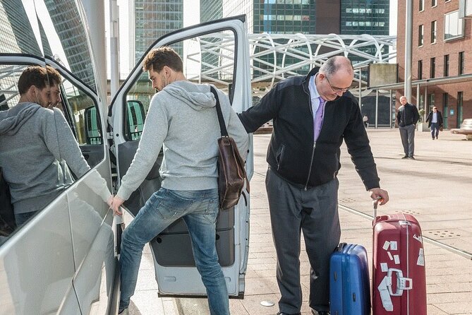 Shared Shuttle Transfer from Rome to Civitavecchia Port - Multiple Convenient Pick-up Locations in Rome