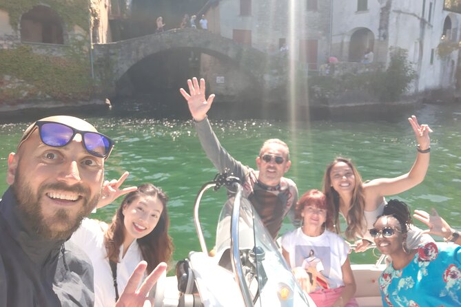 Shared Subacco Lake Como Boat Tour for 3 Hours - Visiting the Iconic Villa Oleandra at Laglio