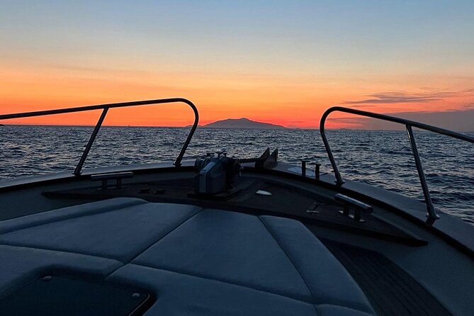 Shared Sunset Cruise from Positano with Drinks & Snacks 1.5-Hour - The Captain and Crew: Friendly & Knowledgeable Guides