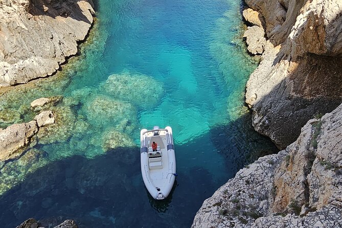 Shared tour in the Baunei coast - Explore Sardinia’s Baunei Coast on a Shared Marine Safari