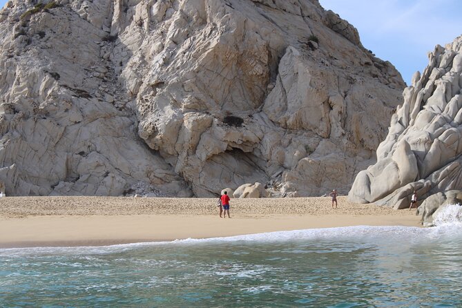 Shared Tour to the Arch of Cabo San Lucas - Practical Details: Meeting Point and Group Size