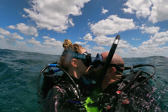 Shark Tooth Snorkeling Adventure and Huka Dive in Venice Florida - The Optional Huka Dive and Scuba Opportunities