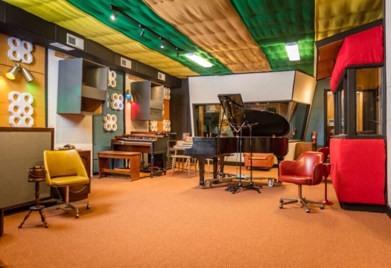 Sheffield: Muscle Shoals Sound Studio Guided Tour - The Stories Behind Iconic Recordings
