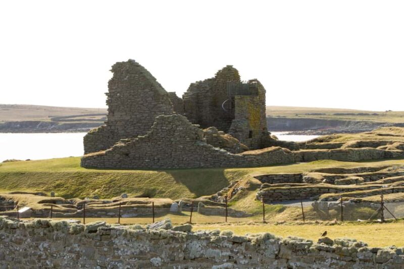 Shetland: St Ninians Isle, Jarlshof, and Sumburgh Head Tour - Shetland: A Coastal Route from Pictish Treasure to Birdlife at Sumburgh Head