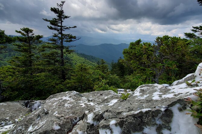 Shining Rock Guided Tour - Practical Tips: What to Bring and Wear