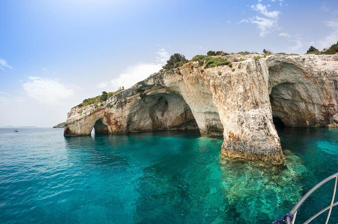 Shipwreck and Blue Caves - Private Speedboat Tour (up to 6 pax) - Key Points