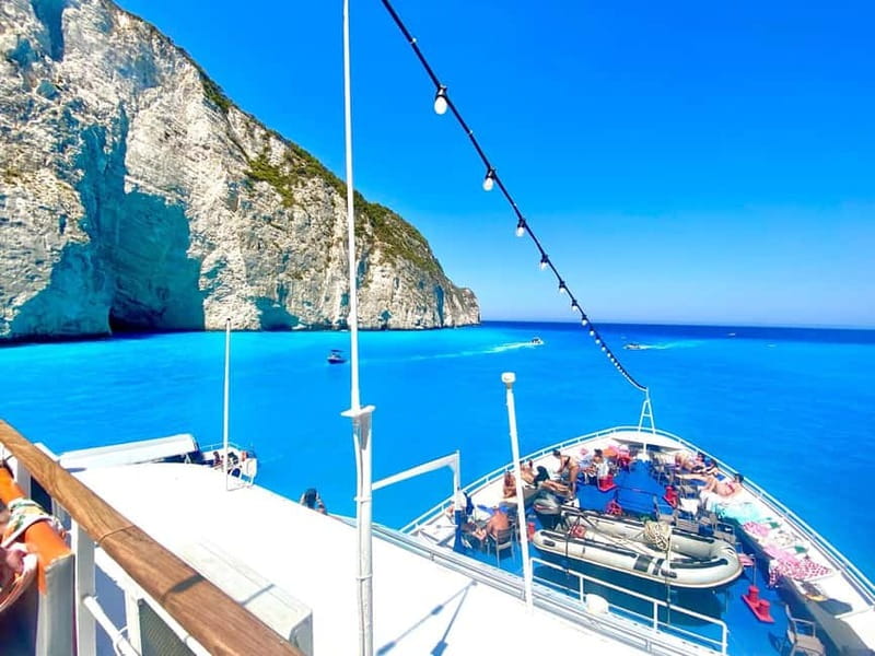 Shipwreck cruise, Blue Caves cruise, Xigia Beach, 3 stops - Onboard Amenities and Snacks