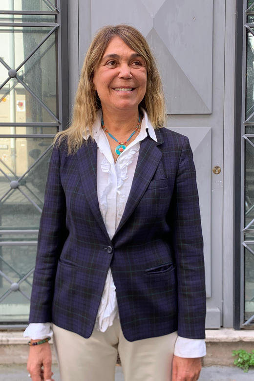 Shop like a Parisian with a fashion expert - Logistics and Group Size