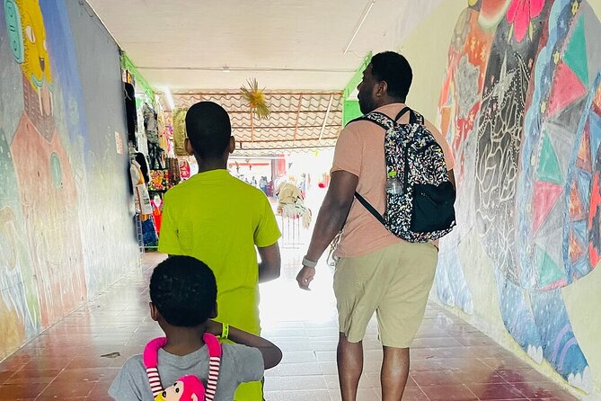 Shopping and Food Private Urban Tour - Explore Cancun Like a Local on a 5-Hour Private Tour for $95