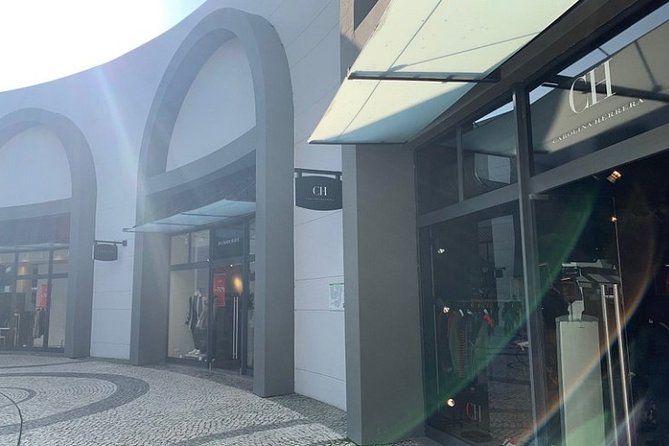 Shopping day at the largest tax free Outlet in Europe - Key Points