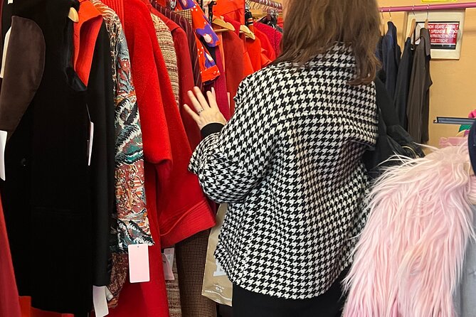 Shopping in Milan with a Fashion Stylist - Accessibility and Practical Details