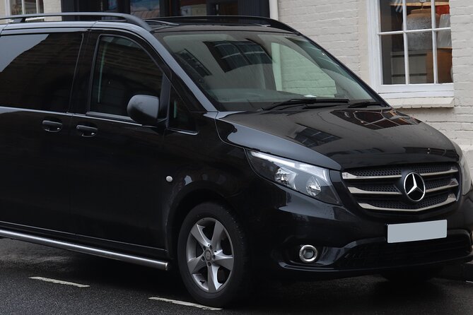 Shopping Tour Castel Romano Designer Outlet - How the Tour Starts at the Castel Romano Designer Outlet