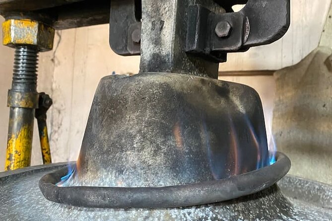 Shopping Tour in Southern Oaxaca - Discovering Hat-Making in Ocotlan with a Maestro Sombrerero