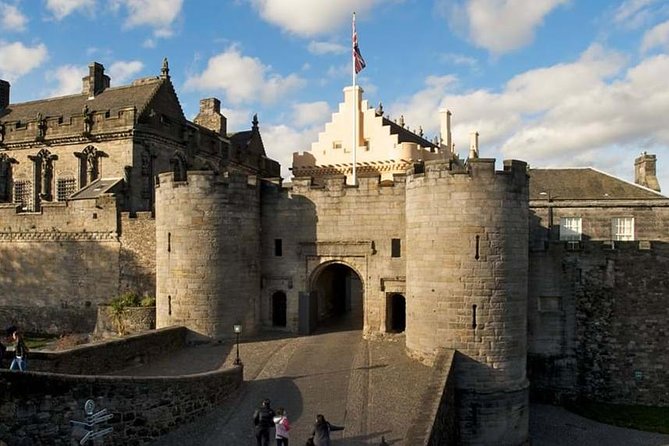 Shore Excursion (Greenock) - Luss Pier and Loch Lomond: Picturesque Waterside Views