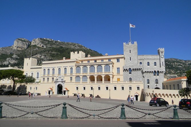 Shore excursion to Eze, Monaco & Monte-Carlo from Villefranche - Visiting the Casino de Monte-Carlo