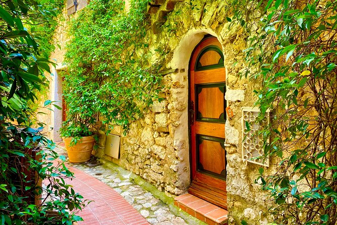 Shore excursion to Nice Eze Monaco Monte Carlo from Villefranche - Scenic Drive with Panoramic Views of Villefranche