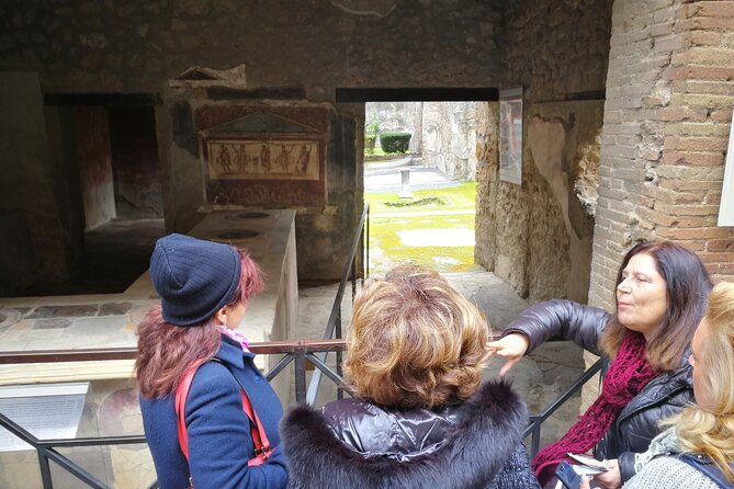 Shore excursion Vesuvius and Pompeii site. - Physical Requirements and Accessibility