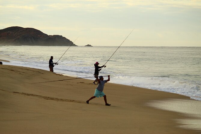 Shore Fishing at Los Cabos - Reaching the Iconic Hidden Arch of Los Cabos