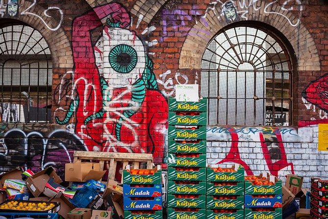 Shoreditch Street Art Private Photography Tour including Brick Lane - Booking and Cancellation Flexibility