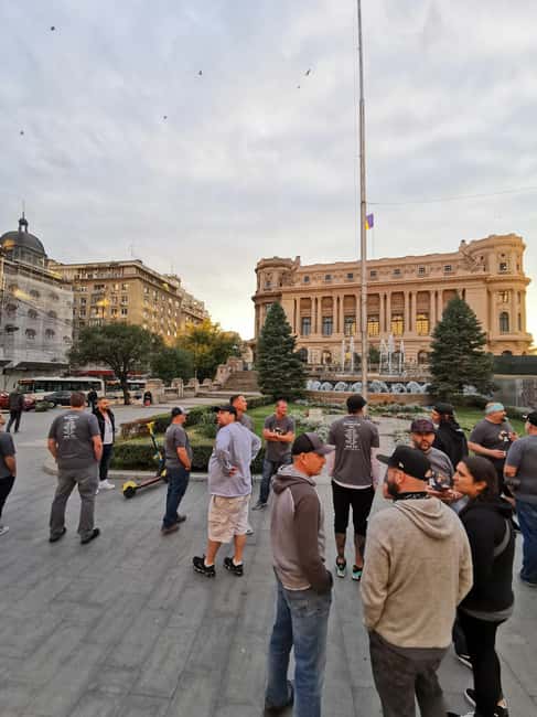 Short Bucharest city tour with live tourguide - Suitable for Who and What to Expect