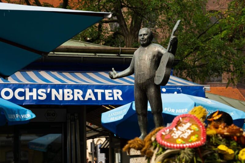 Short & sweet: Tasting the Viktualienmarkt - The Guide’s Approach: Insider Knowledge and Humor