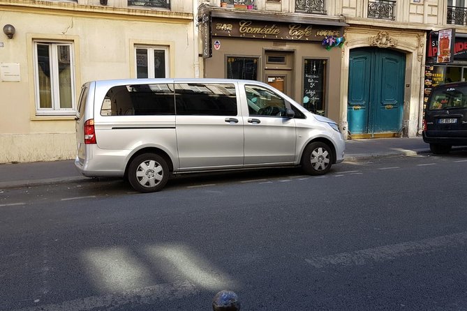 Shuttle Departure from Paris Hotel/Apartment to the Airport - Timing and Pacing of the Transfer