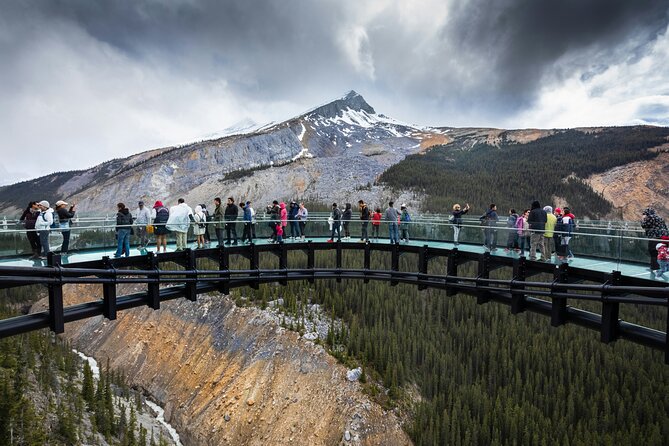 Shuttle from Calgary Canmore Banff to Columbia Icefield - Key Points