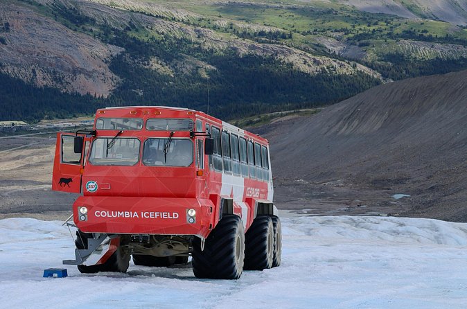 Shuttle from Calgary Canmore Banff to Columbia Icefield - Who Will Appreciate This Tour?