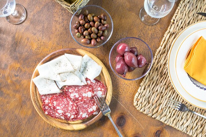 Sicilian Dining Experience with Views in Taormina - The Experience of Dining Surrounded by Nature