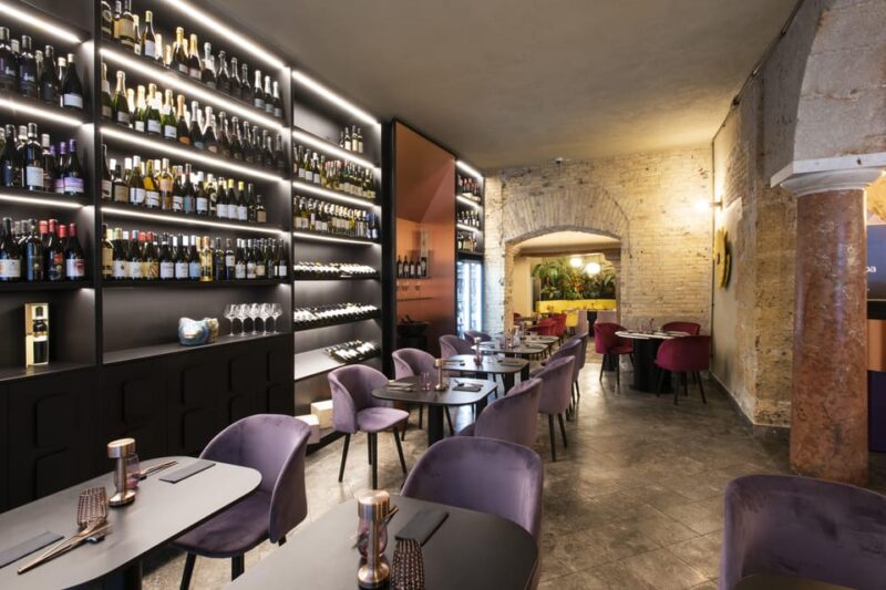 Sicilian wine tasting and hors d'oeuvres in an 18th century palace - Discover the Charm of Sicilian Wine Tasting in a Historic Palace