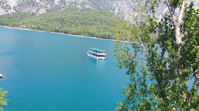Side: Green Canyon Boat Tour With Open Buffet Lunch & Drinks - Fishing and Relaxing by the Lake