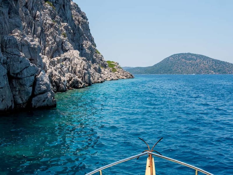 Side: Pirate Boat Trip with Lunch & Swimming Stops - Foam Party and Additional Entertainment