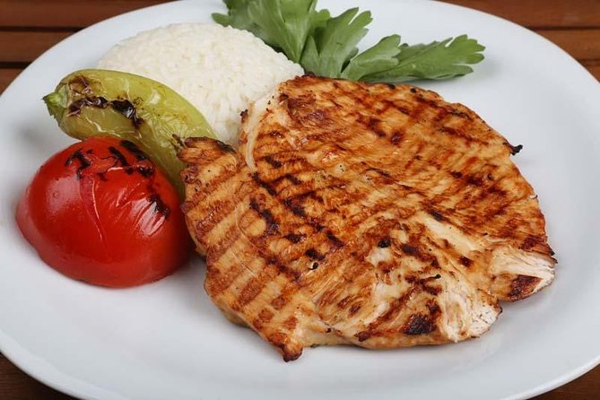 "Side: Scuba Diving in the Fascinating Underwater Museum" - Key Points