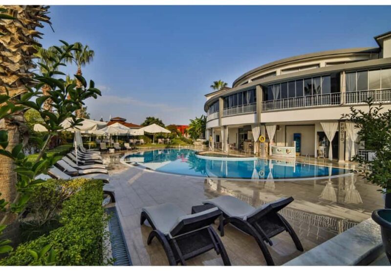 Side: Turkish Bath & Wellness Complex Entry & Treatments - Pools, Jacuzzis, and Mud Baths in a Tropical Setting