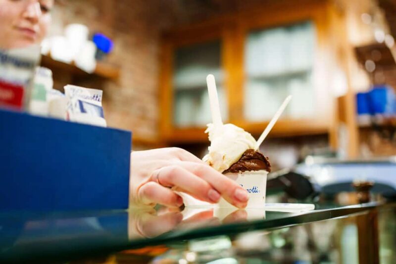 Siena: Guided Walking Food Tour with Full Meal - Key Points