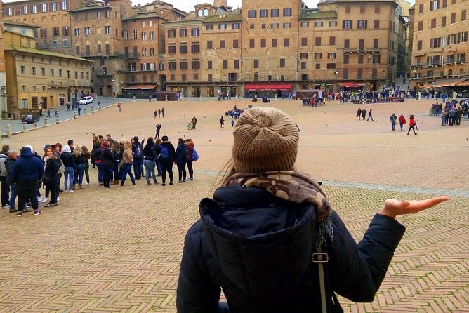 Siena Magica Private Walking Tour - Fonte Gaia: The City’s Most Celebrated Fountain