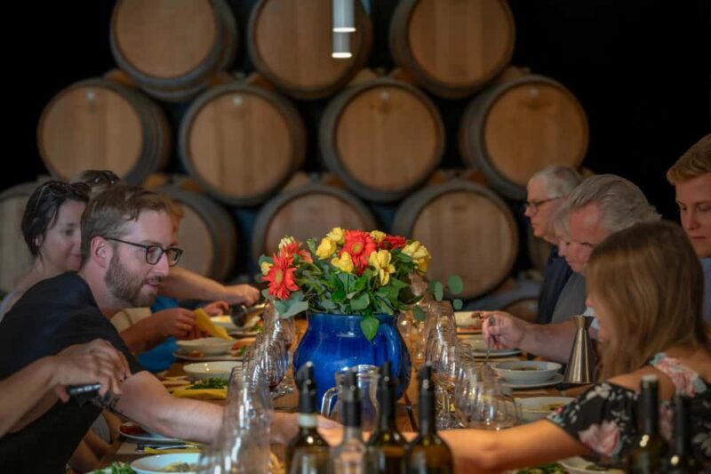 Siena: Organic Winery Tour and Wine Tasting - Sensory Wine Tasting and Food Pairings