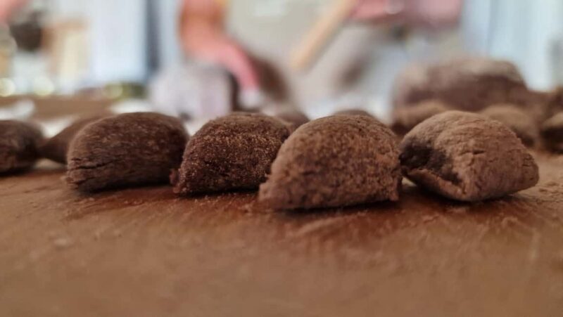 Siena: Private Pasta Cooking Class in an ancient farmhouse - The Farm-to-Table Meal with Wine Pairings