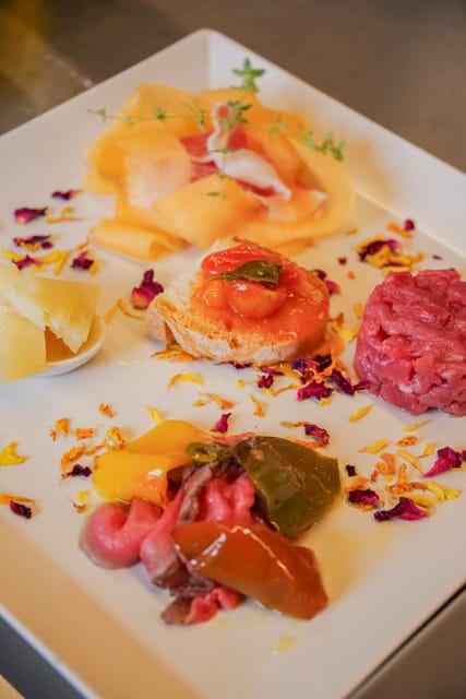 Siena: winery tour, wine tasting and lunch - Comparing the Experience to Similar Tours