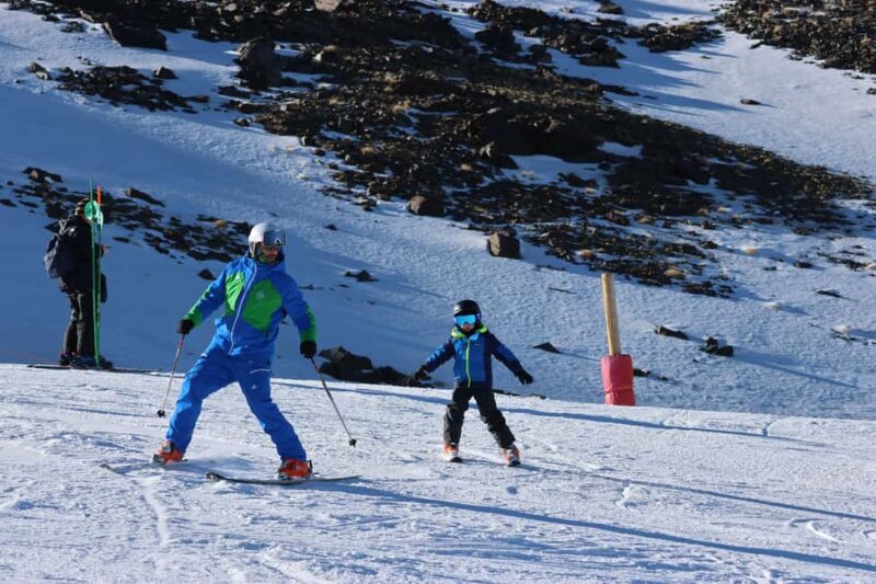 Sierra Nevada: 3-Hour Group Ski Lesson with Equipment Included - Key Points
