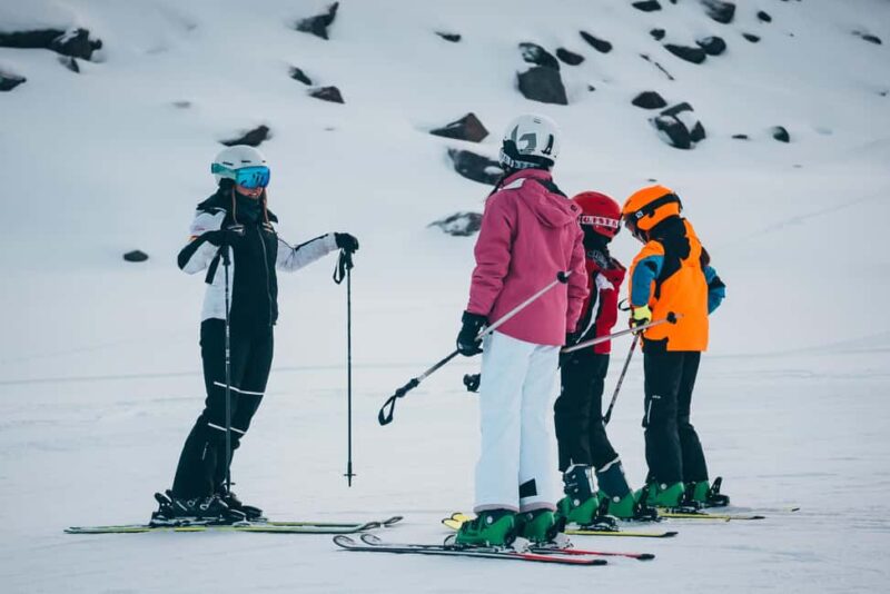 Sierra Nevada: Ski Class with equipment included - Beginners’ Ski Lessons with All Equipment Included in Sierra Nevada