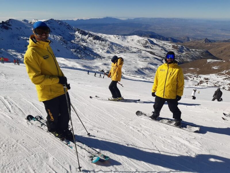 Sierra Nevada: Ski or Snowboard Equipment Rental - Key Points