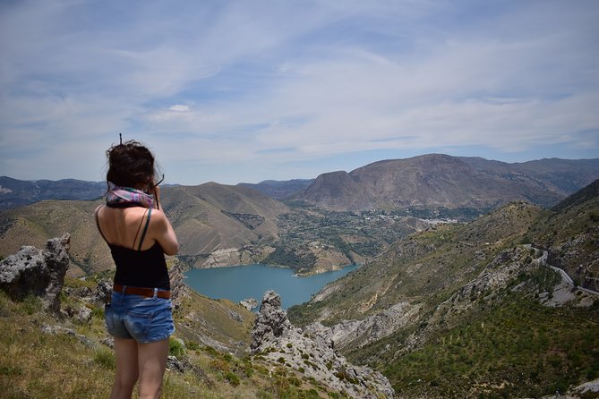 Sierra Nevada Tour (Granada) - What the Guide Offers During the Tour