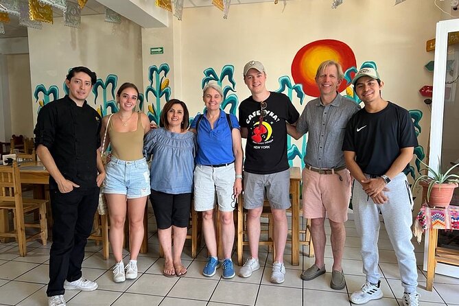 Siete Moles Tasting - The Guide’s Engaging Approach and Local Expertise