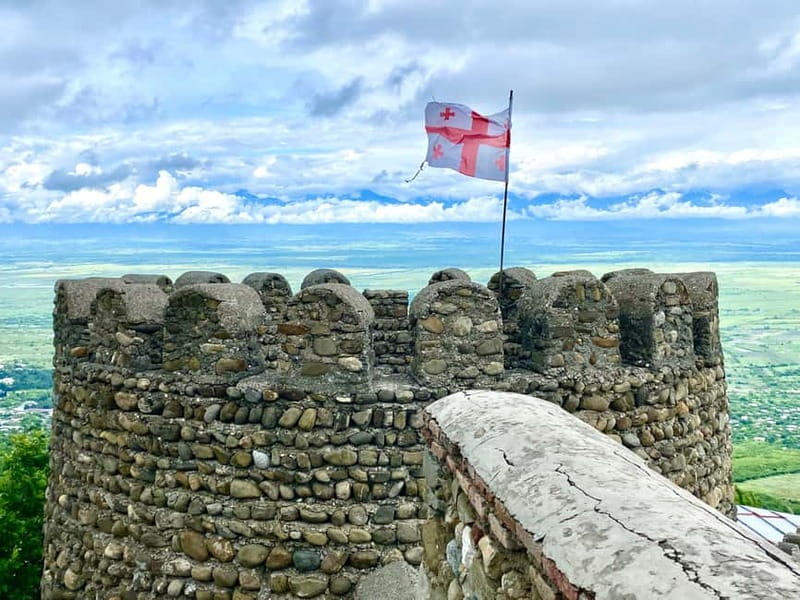 Sighnaghi, David Gareja & Rainbow mountains Private tour - Key Points