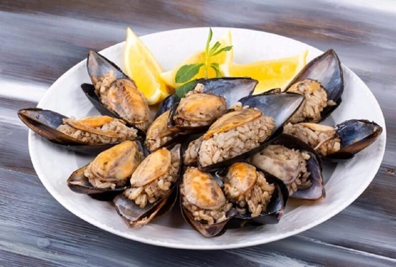 Sights and Bites in Two Continents - Sights and Bites in Two Continents: An Istanbul Food Tour for Curious Foodies